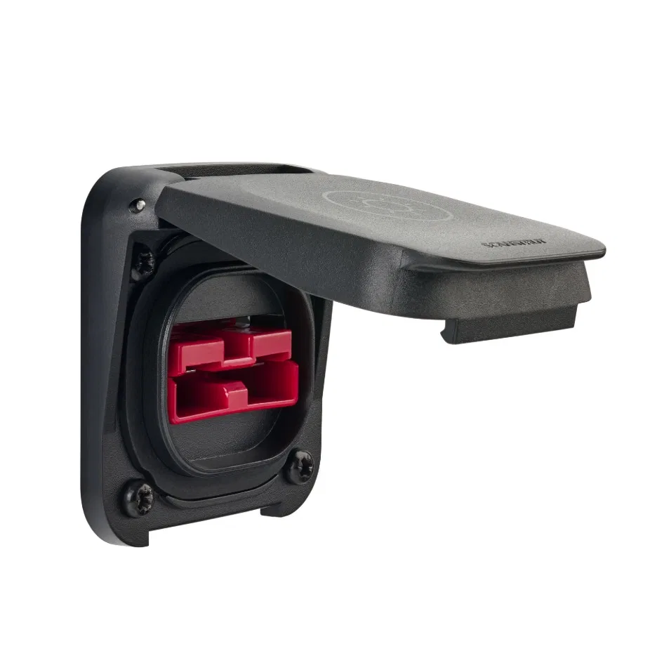 SC-V-S1 – SCANSTRUT Solar Power Port Inlet, Black Red Anderson SB50 Connection 50 Amp/ 600 Volt DC 2.68 Inch Length x...